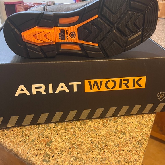 New! Ariat work boots composite toe size 9 EE Wide $250 - Picture 4 of 4